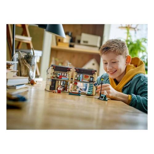 LEGO Harry Potter Privet Drive Aunt Marge's Visit 76451 Building Set - Primary Image