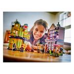 LEGO Harry Potter Quality Quidditch Supplies & Ice Cream Parlour 76452 Building Set - Thumbnail 5 of 9