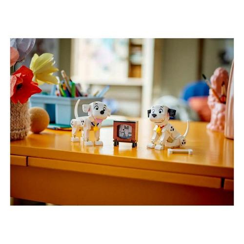 LEGO Disney Lucky & Penny 101 Dalmatians Puppies 43271 Building Set - Primary Image