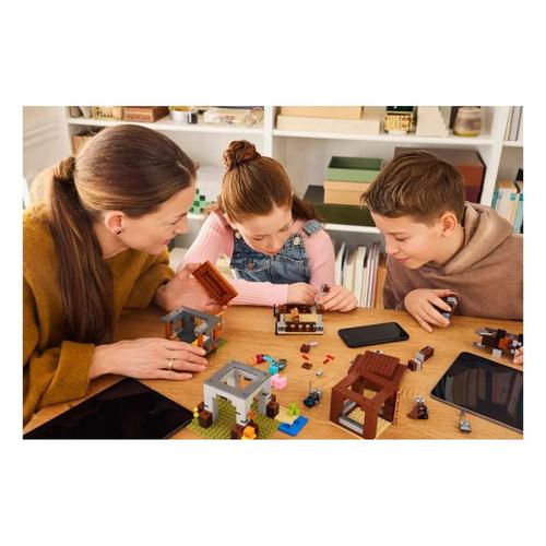 LEGO Minecraft The Pillager Outpost and Ravager 21278 Building Set - Primary Image