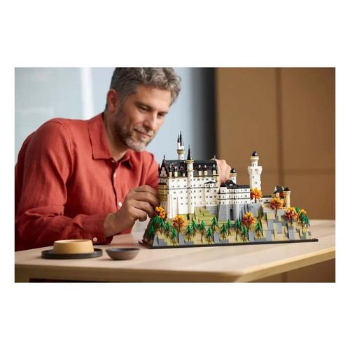 LEGO Architecture Neuschwanstein Castle 21063 Building Set - Primary Image