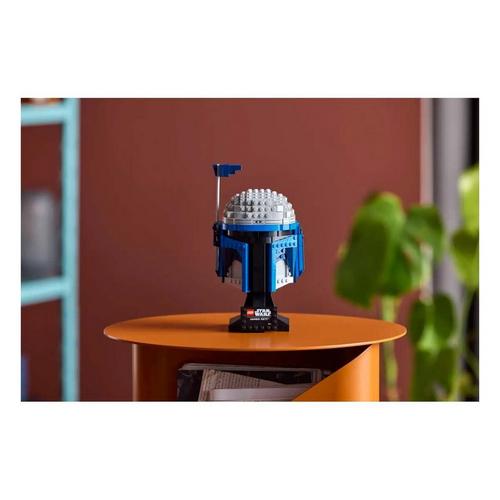 LEGO Star Wars Jango Fett Helmet 75408 Building Set - Primary Image