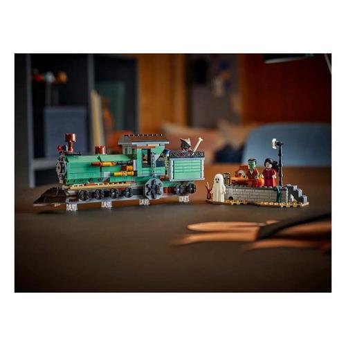 LEGO Creator 3 in 1 Haunted Mansion 31167 Building Set - Primary Image