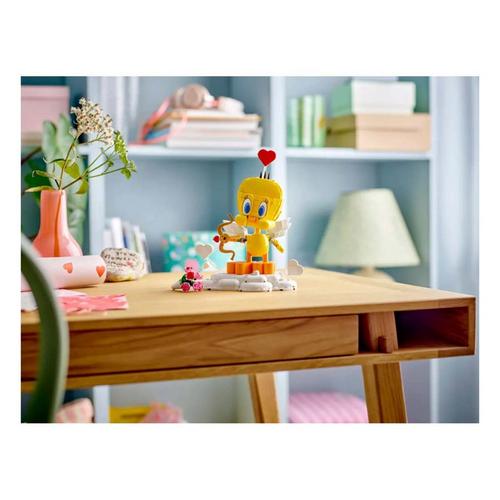 LEGO Sweetheart Tweety Bird 40824 Building Set - Primary Image