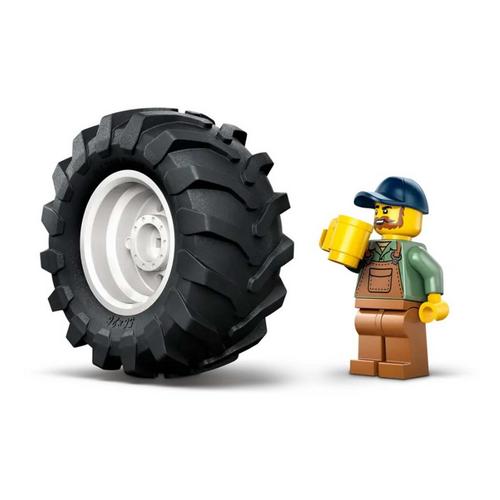 LEGO City Tractor 60498 Building Set - Primary Image