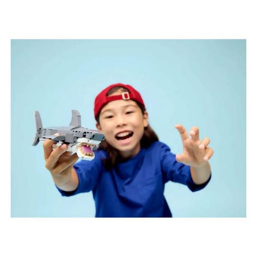 LEGO Creator 3 in 1 Fierce Shark with a Treasure Chest 31381 Building Set - Primary Image