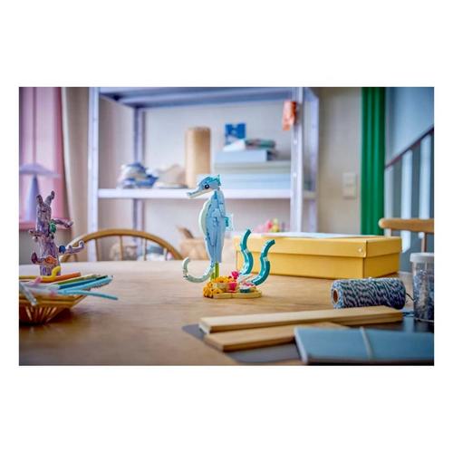 LEGO Creator 3 in 1 Sea Animals Beautiful Dolphins 31385 Building Set - Primary Image