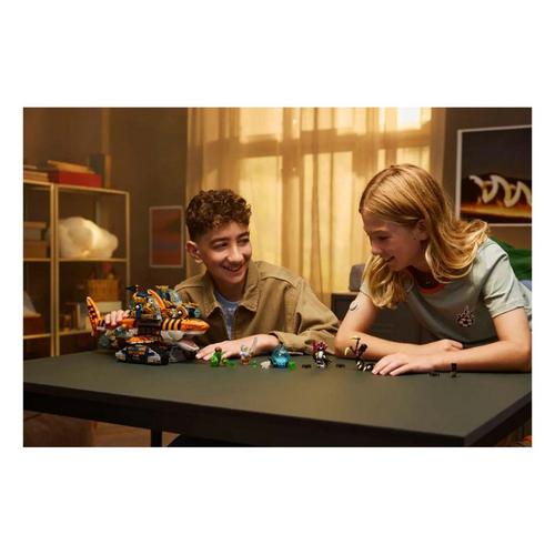 LEGO DREAMZzz Tiger Shark Tank 71515 Building Set - Primary Image