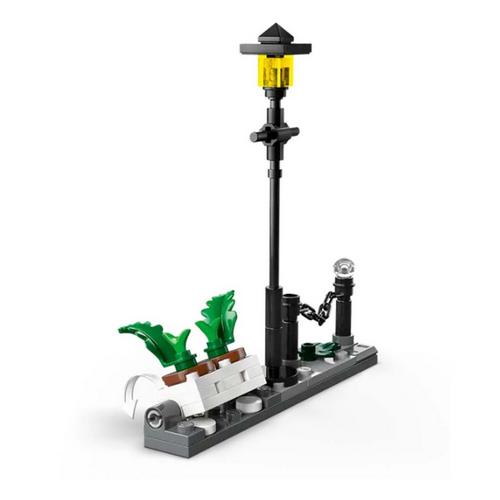 LEGO Harry Potter Hagrid & Harry's Privet Drive Escape 76459 Building Set - Primary Image