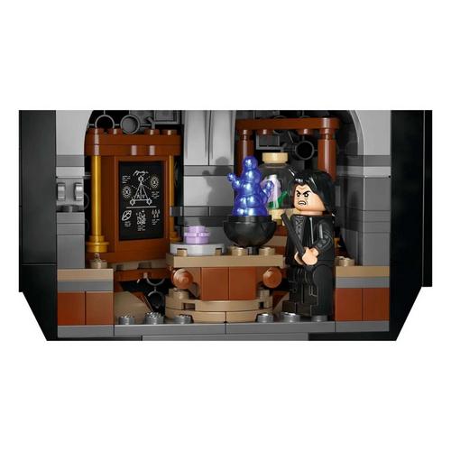 LEGO Harry Potter Cauldron Secret Potions Classroom 76464 Building Set - Primary Image