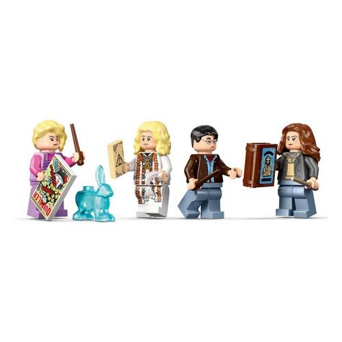 LEGO Harry Potter Luna Lovegood's House 76467 Building Set - Primary Image