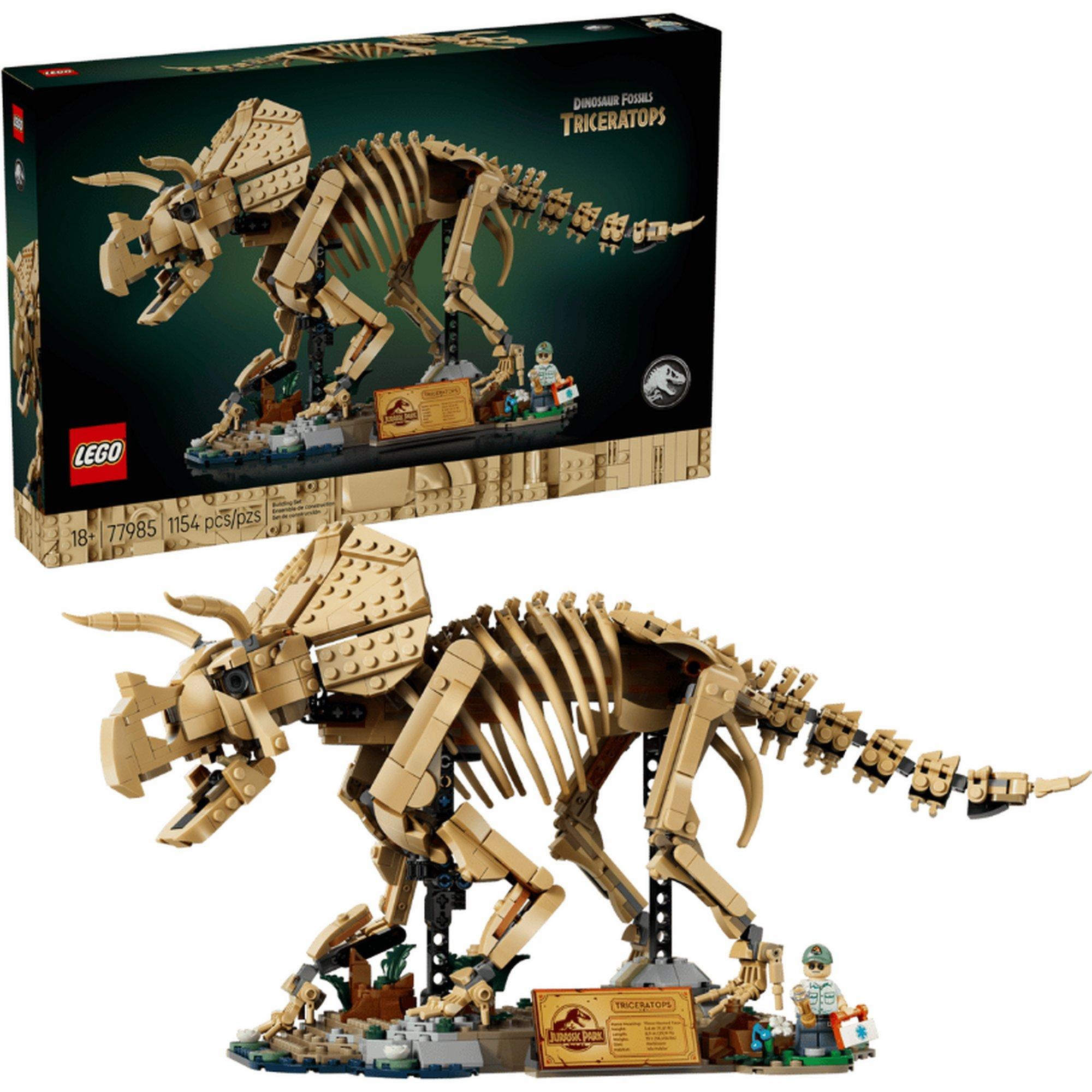 LEGO® Jurassic World Dinosaur Fossils: Triceratops 77985 Building Set