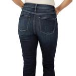 Women's Silver Jeans Co. Avery Capri Curvy Straight Capri Jeans - Thumbnail 4 of 6