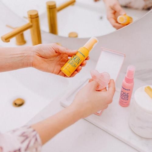 Frownies Vitamin C & E Skin Serum - Primary Image