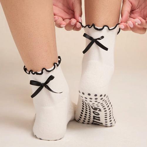 SOULS Ruffle Bow Quarter Socks - Primary Image