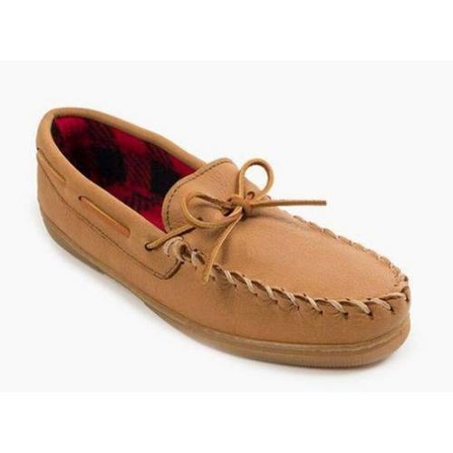 Men's Minnetonka Moosehide Fleece Slippers - Primary Image