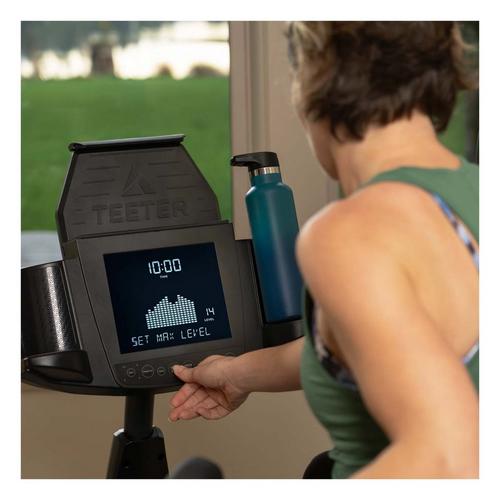 Teeter FreeStep LT7 Recumbent Cross Trainer - Primary Image