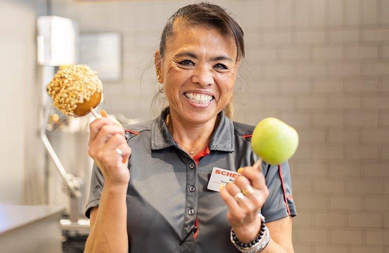 Ginas cafe worker photo