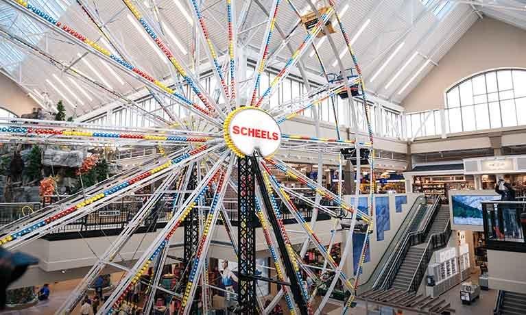 SCHEELS Ferris Wheel