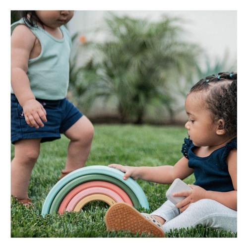 Wonder & Wise Rainbow Nesting Blocks - Primary Image