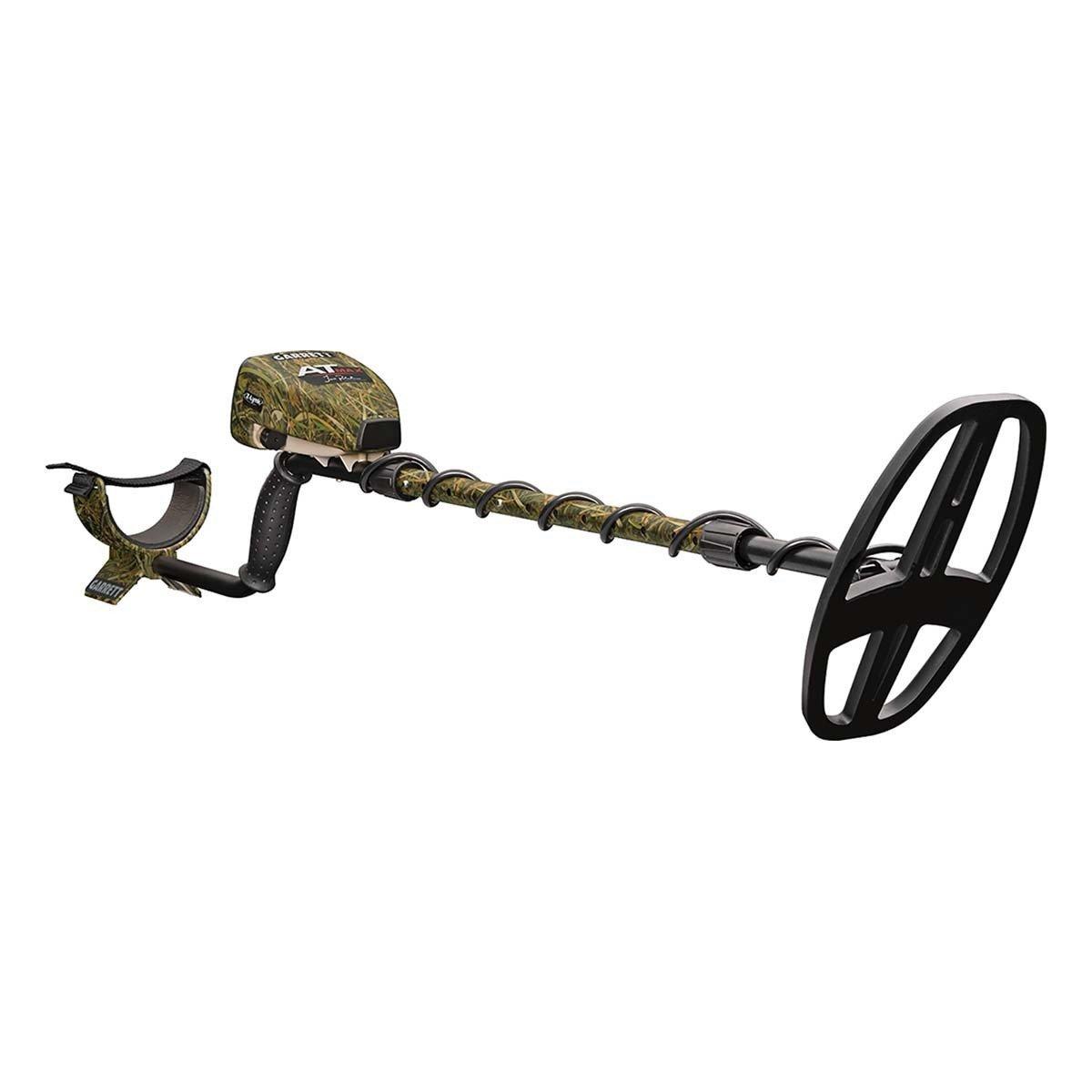 Garrett AT Max Metal Detector - Jase Robertson Signature Edition - Garrett