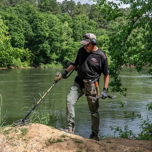 Garrett AT Max Metal Detector - Jase Robertson Signature Edition - Primary Image