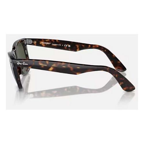 Ray-Ban Wayfarer Classic Sunglasses - Primary Image