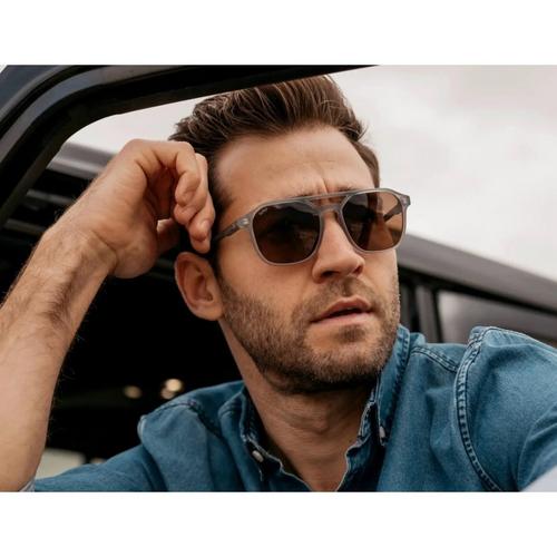 WMP Hunter Polarized Sunglasses - Primary Image