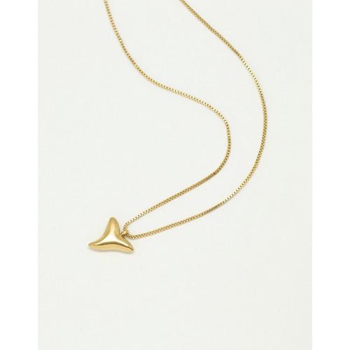 Salty Cali Shark Tooth Necklace - Primary Image