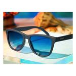 Goodr Drinks Seawater, Sees Future Polarized Sunglasses - Thumbnail 4 of 4