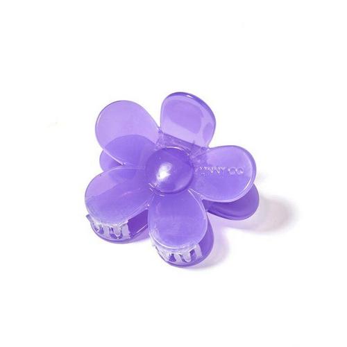 LINNY CO Gigi Hair Claw Hair Claw - Primary Image