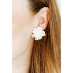 LINNY CO Mason Pearl Flower Earrings - Thumbnail 2 of 2