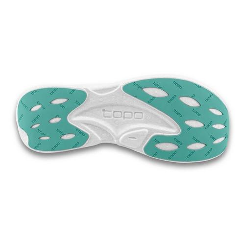 Women's Topo Athletic Cyclone 3 Running Shoes - Primary Image