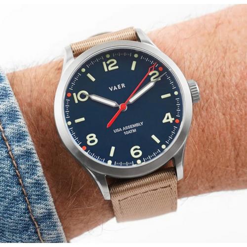 Men's VAER WATCHES C5 Design Navy Solar Watch - Primary Image