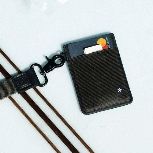 Thread Vertical Card Holder - Primary Image