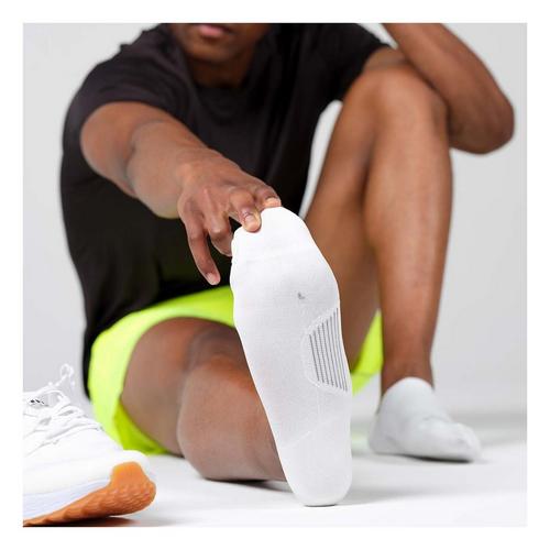 Adult Feetures Elite Invisible Ultra Light Cushion Socks - Primary Image