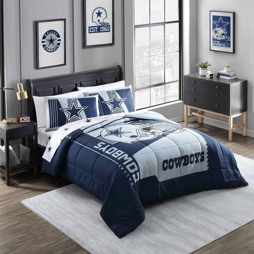 Logo Brands Dallas Cowboys Status Bed In A Bag Queen - Primary Image