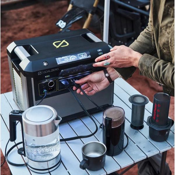 BioLite Goal Zero YETI 1000 Portable Power Station