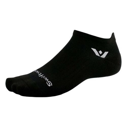 Men's Swiftwick Aspire Light Cushion No Show Running Socks - Primary Image