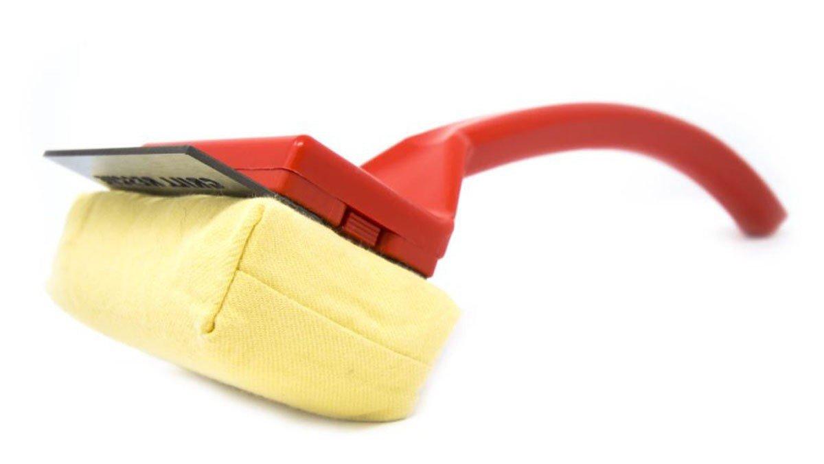 Grill Rescue Grill Brush w/ Scraper - Thumbnail 3