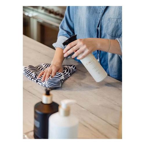 L'AVANT Collective x Geometry Cleaning Kit - Primary Image