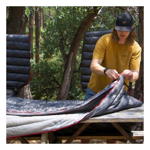 Near Zero ZERO Mummy Sleeping Bag - Primary Image