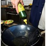 Graza Frizzle High Heat Cooking Oil Squeeze Bottle - Thumbnail 4 of 5