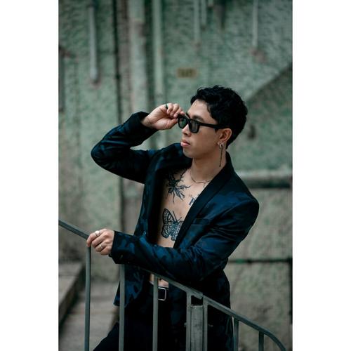 CHAMELO EYEWEAR Dusk Lite Polarized Sunglasses - Primary Image