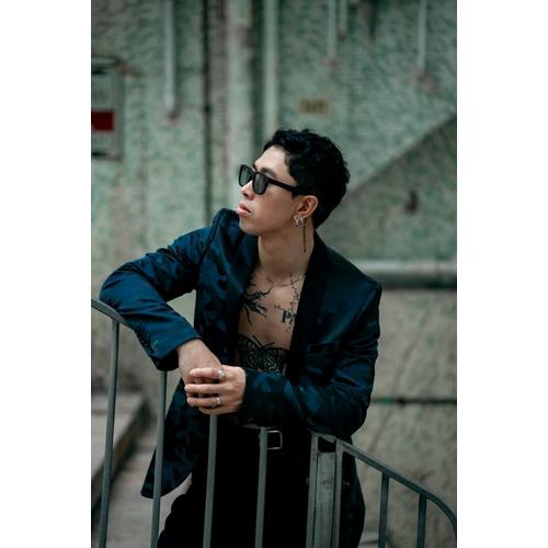 CHAMELO EYEWEAR Dusk Classic Polarized Sunglasses - Primary Image