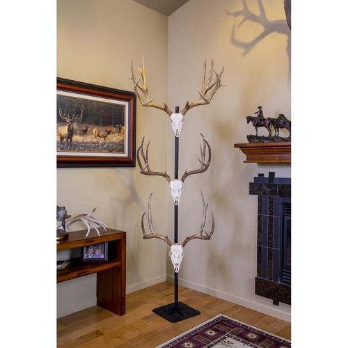 Skull Hooker Trophy Tree - Primary Image