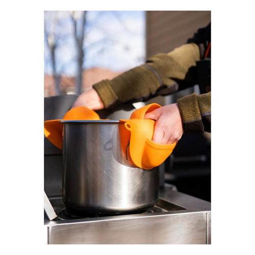 Drip EZ BBQ Silicone Grill Mitts - Primary Image