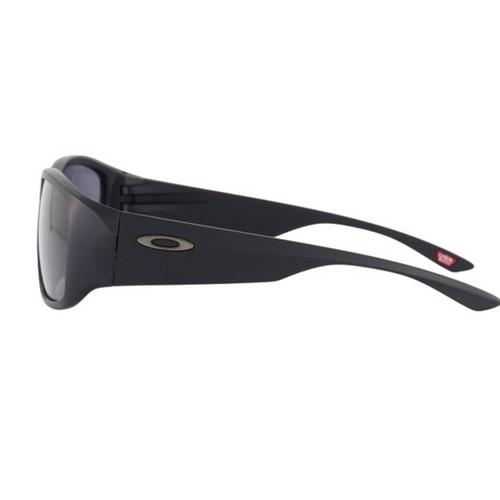 Oakley Tourniquet Prizm Sunglasses - Primary Image