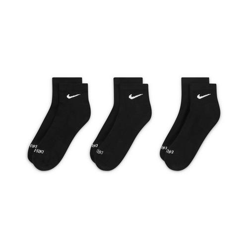 Nike Everyday Plus Medium Cushion 3 Pack Quarter Socks - Primary Image