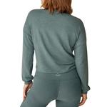Women's Beyond Yoga Turn Inward Front Twist Cropped Long Sleeve Crop Top - Thumbnail 3 of 3
